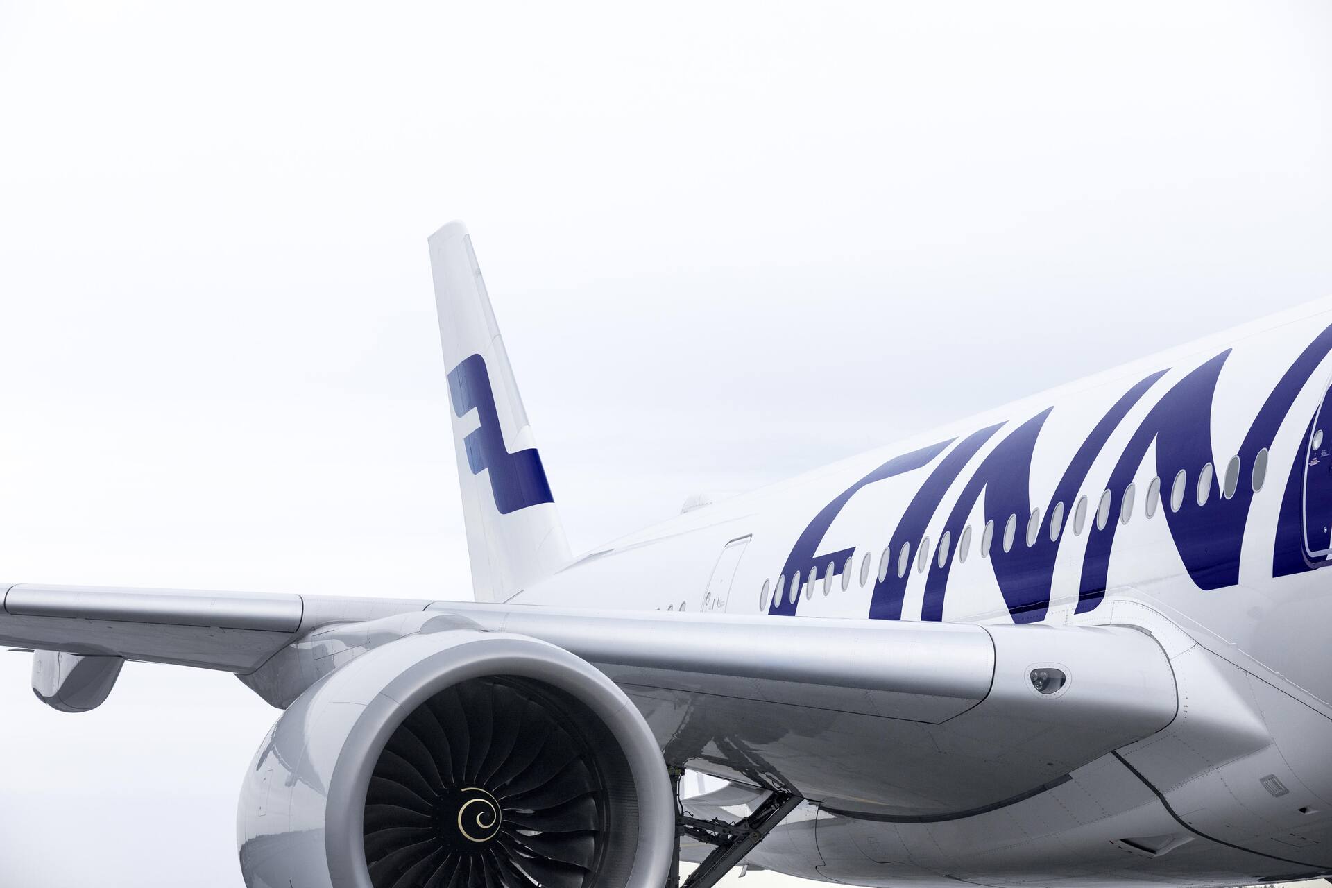 航空機・ヘリコプター 1/200 FINNAIR A350-900 HAPPY HOLIDAYS Finnair Airbus A350-900 OH-LWD Happy Holiday #2 NG Model