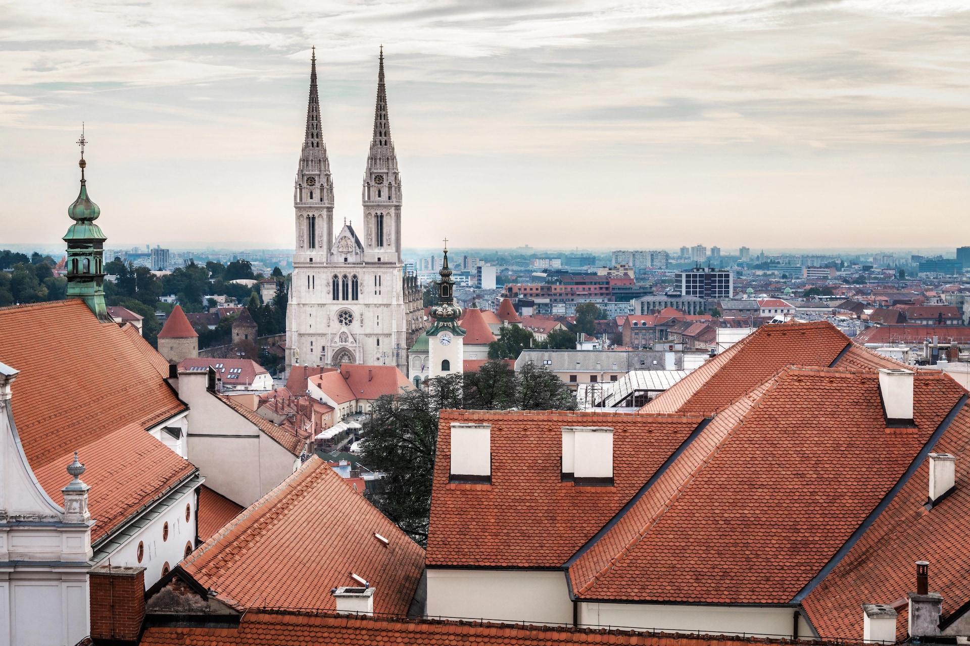 Flüge nach Zagreb  Finnair Österreich