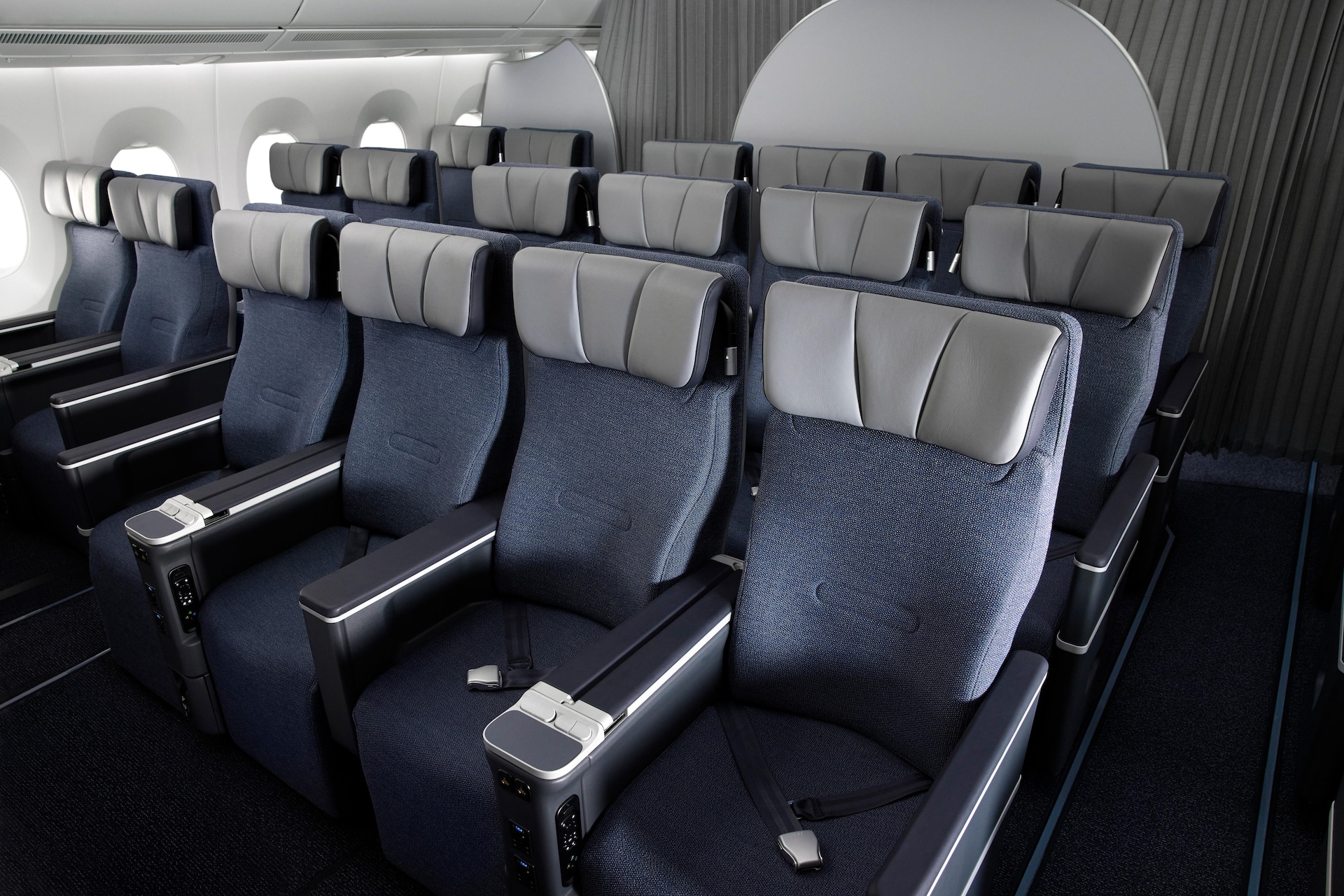 Discover Finnair's Premium Economy & Business Class