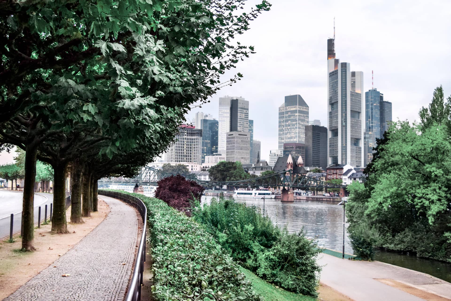 Flights to Frankfurt Finnair Australia