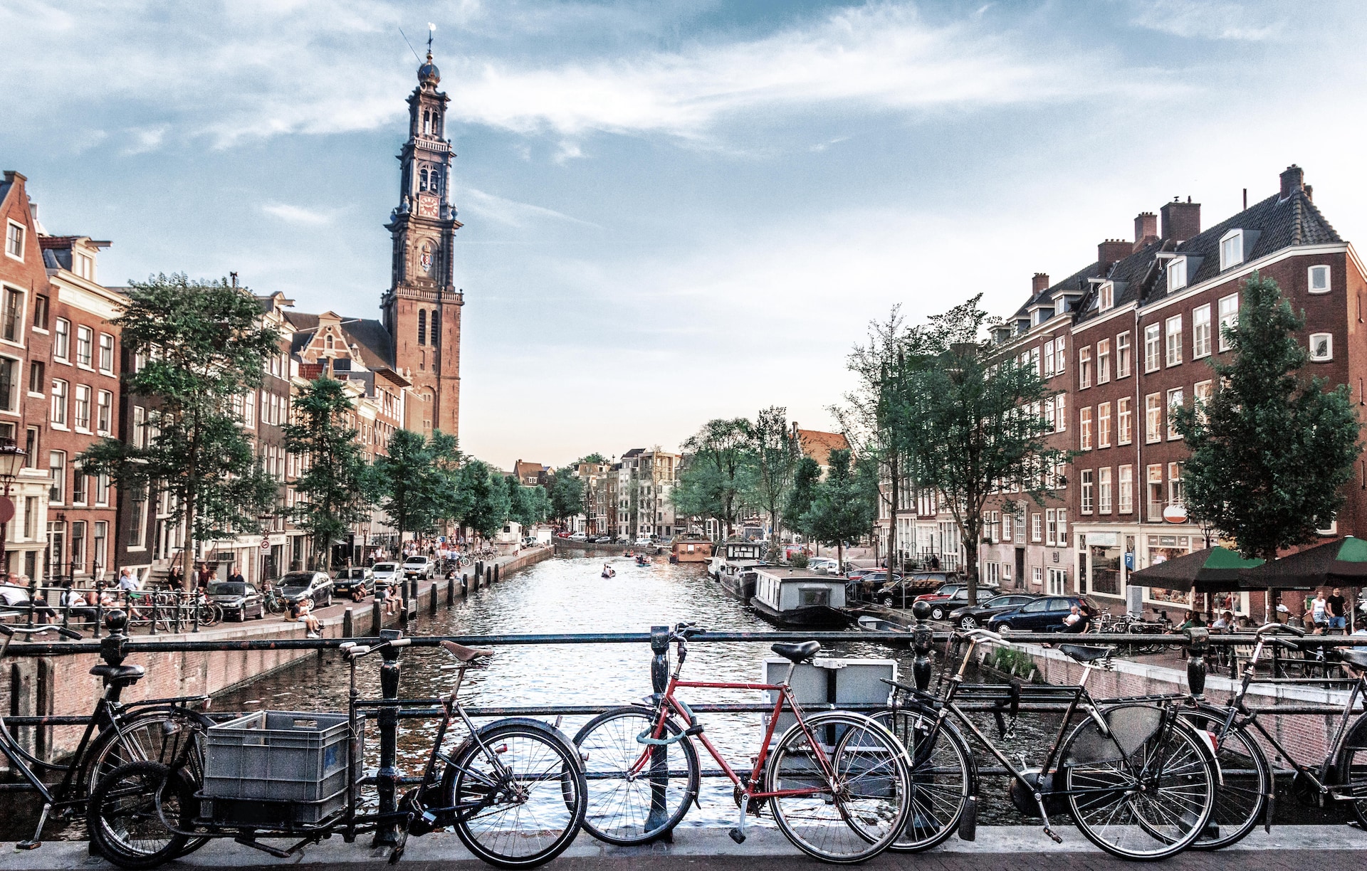 travel from spain to amsterdam