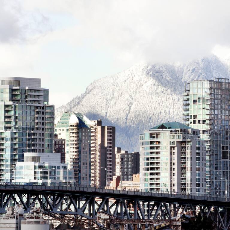 バンクーバー行きのフライト フィンエアー バンクーバー行きのフライト フィンエアー